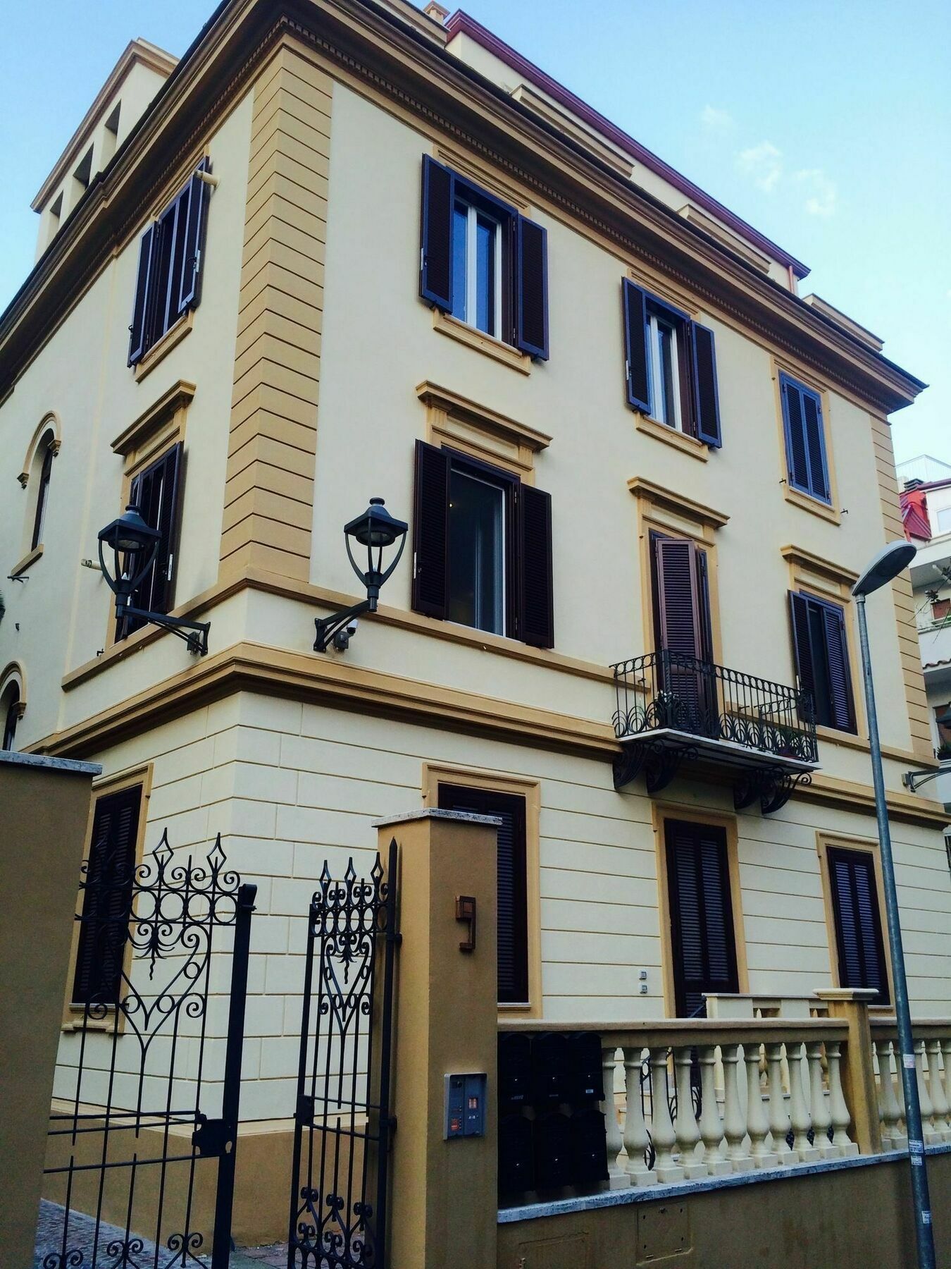 1915 Guest house
